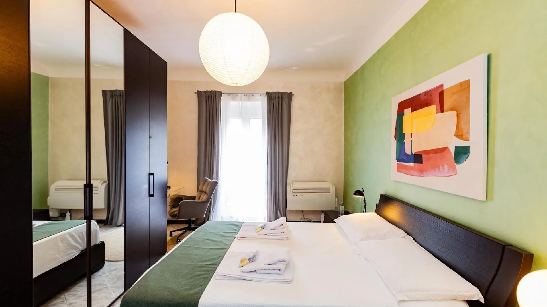 Vivi2 Suite Milano 0*,