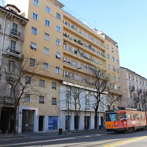 Hotel America, Milan